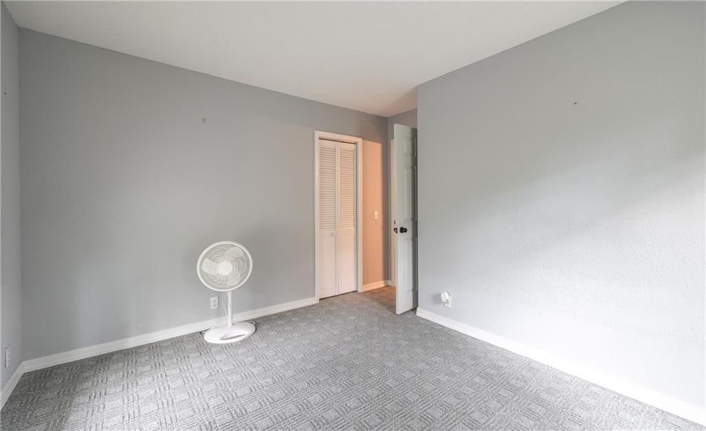 27093 Karrs Park Avenue — photo 16