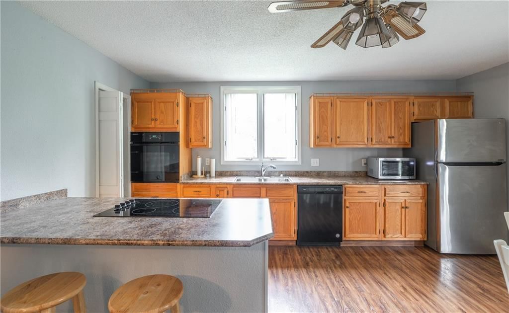 27093 Karrs Park Avenue — photo 24