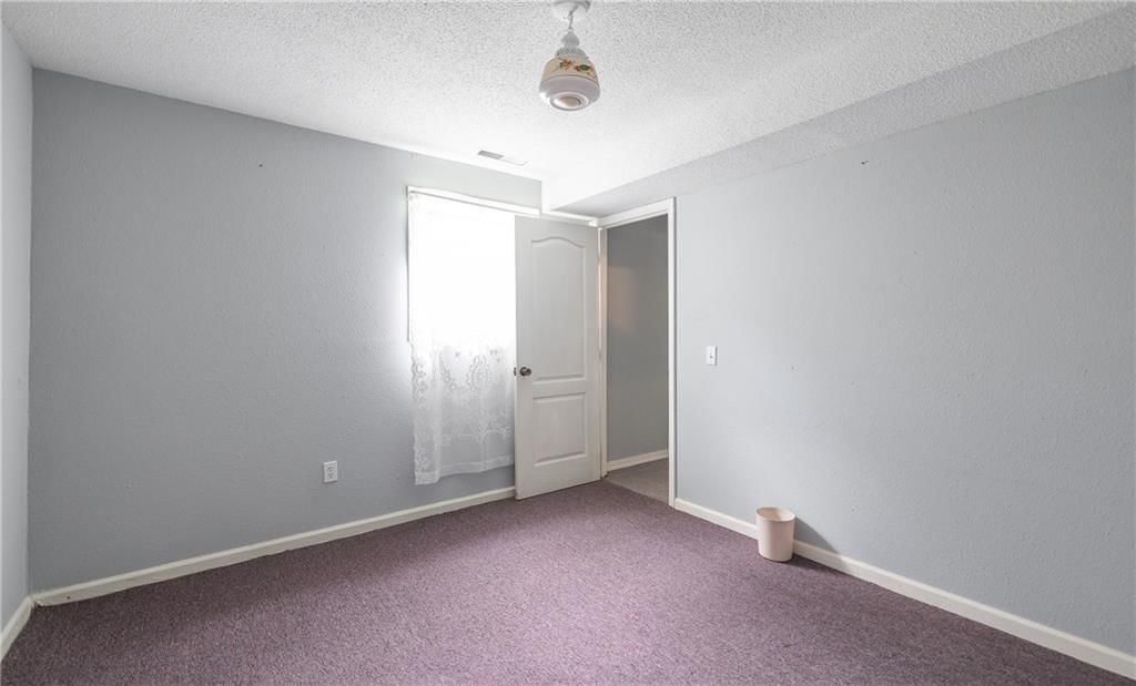 27093 Karrs Park Avenue — photo 43