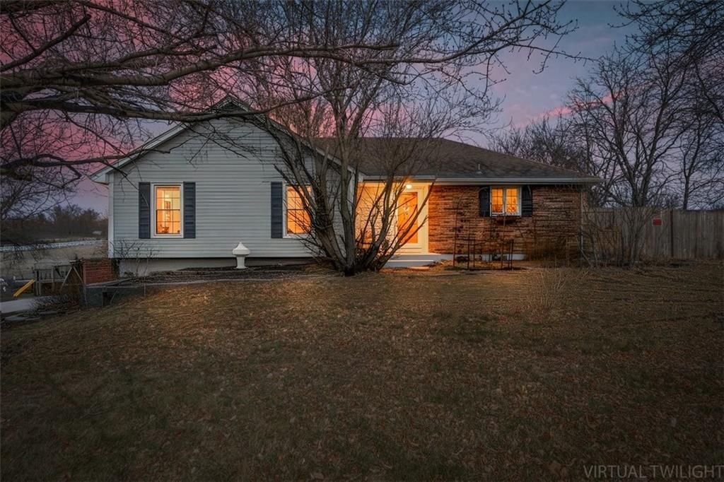 35808 E Pink Hill Road — photo 2