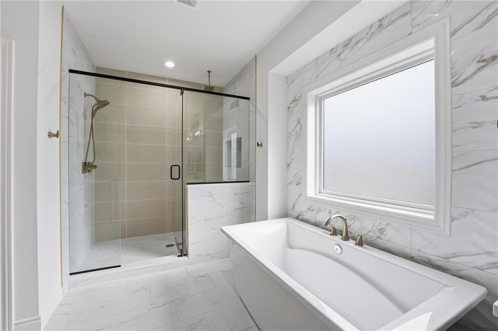 5852 S National Drive — photo 28