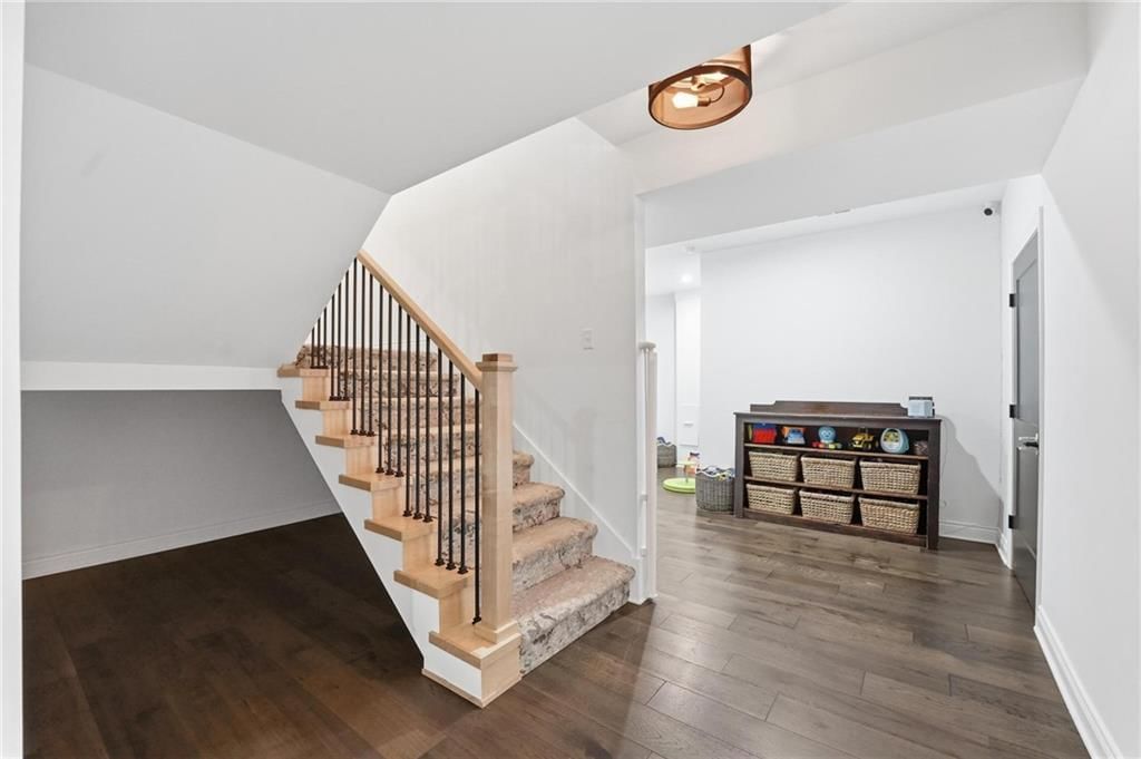 5852 S National Drive — photo 45