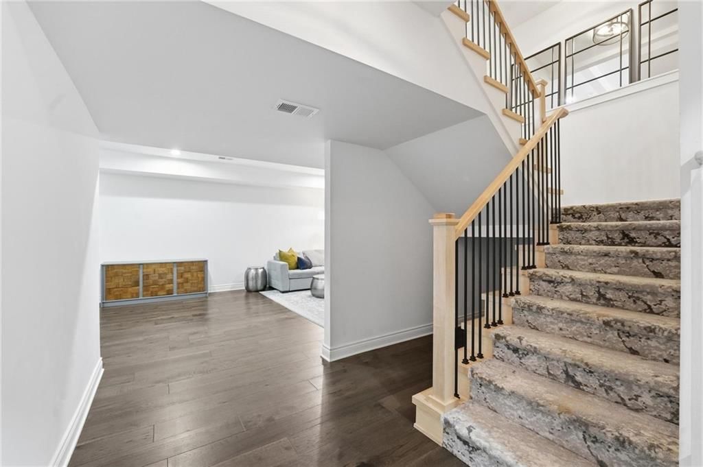 5852 S National Drive — photo 46