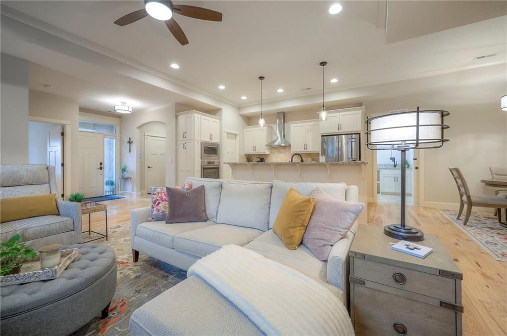 2250 Lake Pointe Dr Drive — photo 13