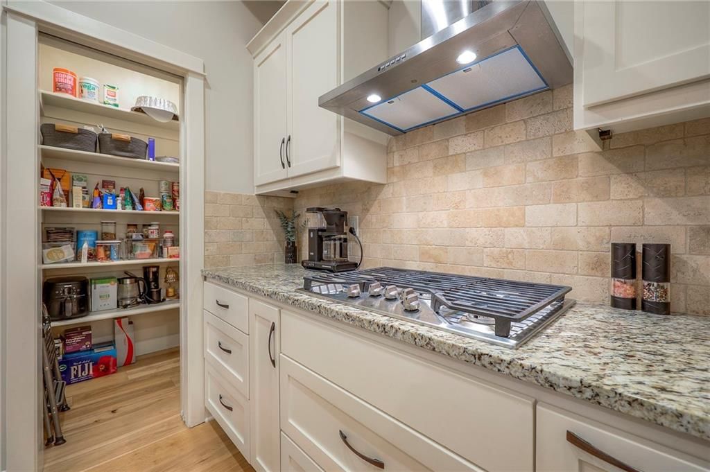 2250 Lake Pointe Dr Drive — photo 20