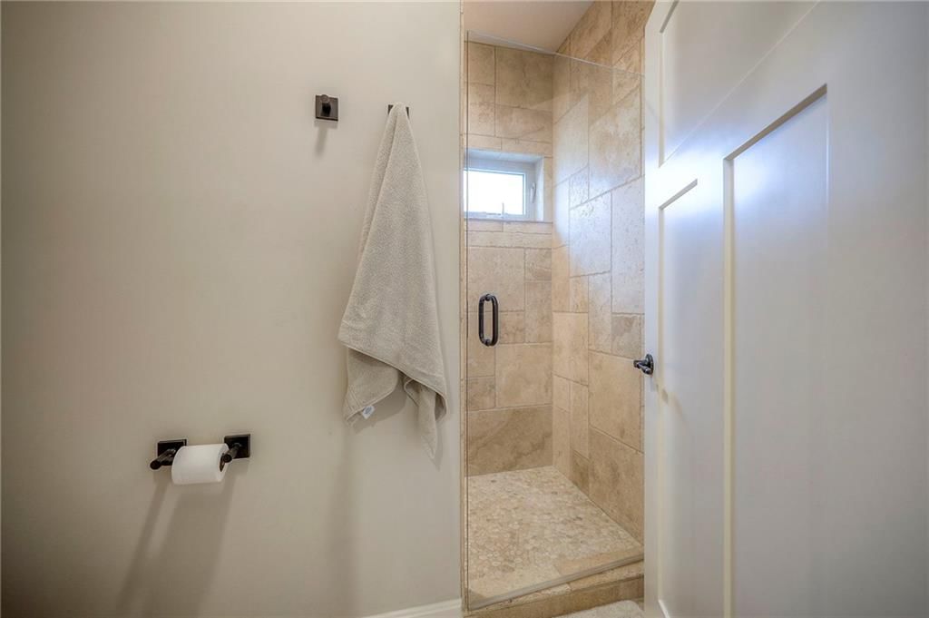 2250 Lake Pointe Dr Drive — photo 26