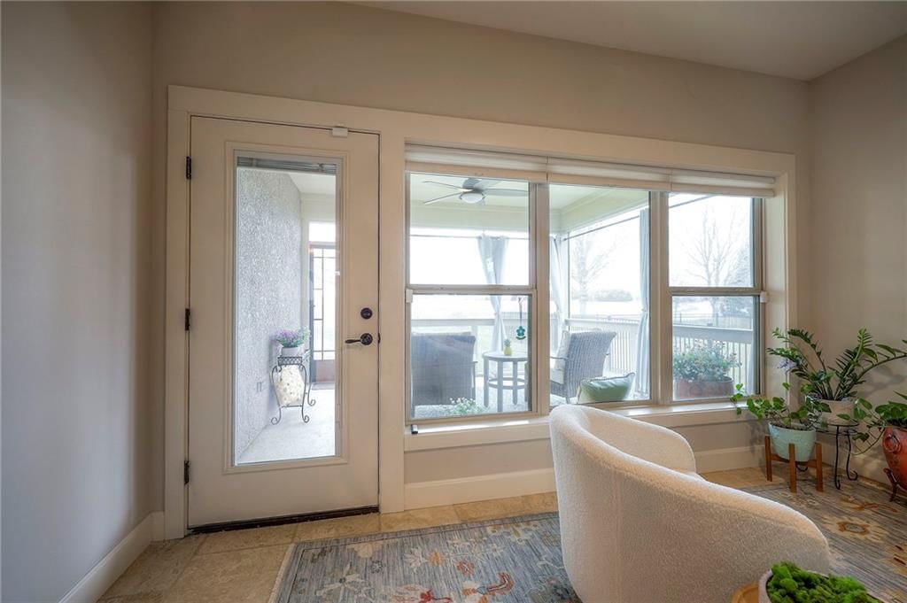 2250 Lake Pointe Dr Drive — photo 31
