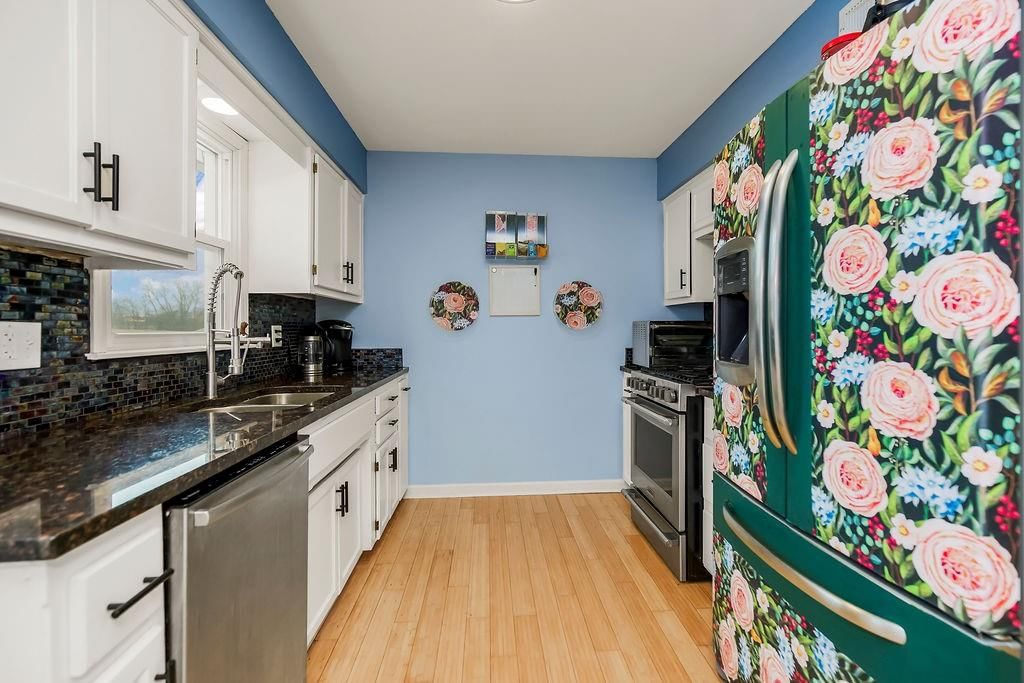 1704 N Emery Street — photo 8