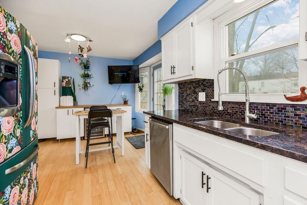 1704 N Emery Street — photo 9