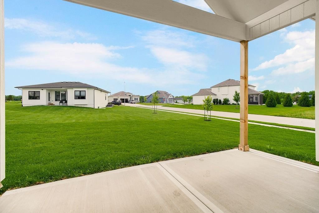 2037 SW Red Barn Lane — photo 35