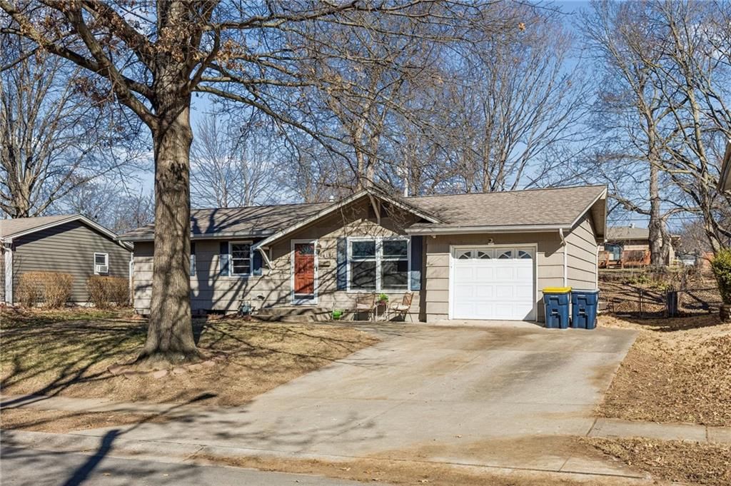 4418 NE 49th Street — photo 4