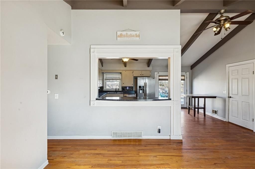 4418 NE 49th Street — photo 8