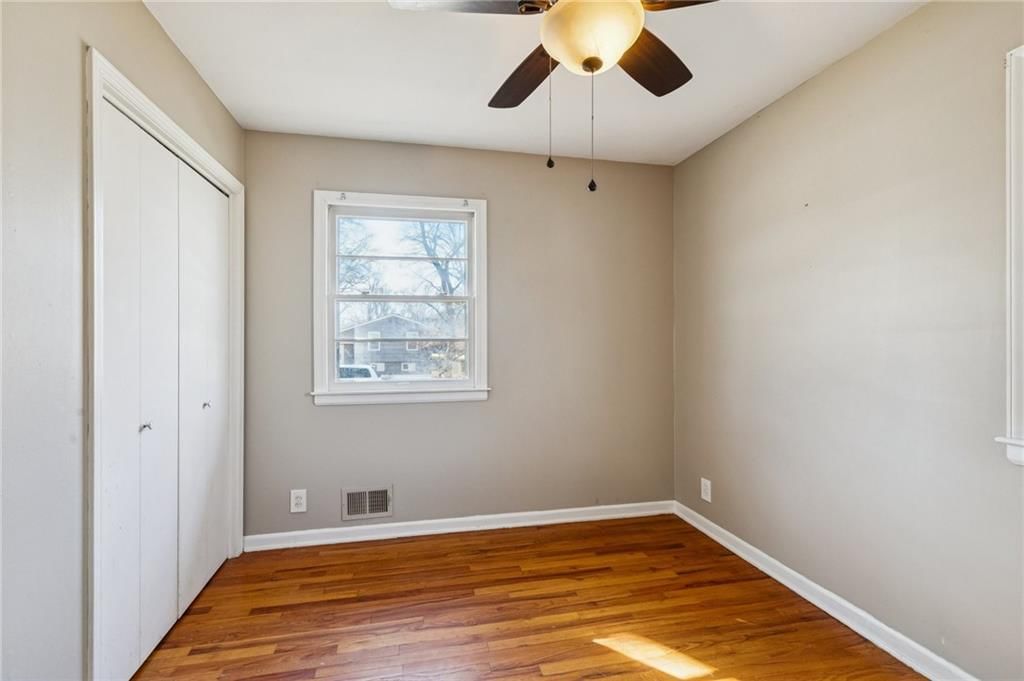 4418 NE 49th Street — photo 16