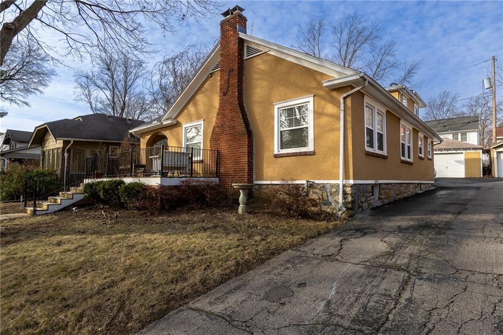 6404 McGee Street — photo 4