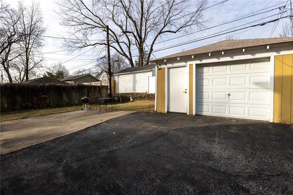 6404 McGee Street — photo 34