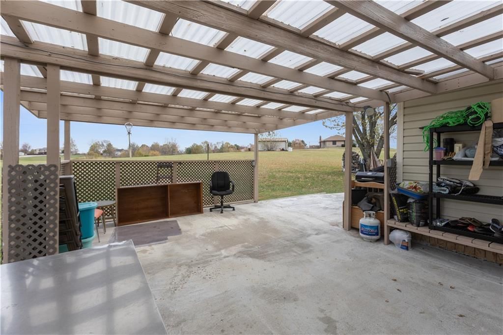 11203 Chandler Road — photo 30