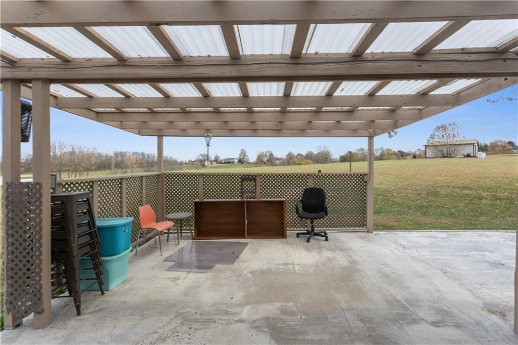11203 Chandler Road — photo 31