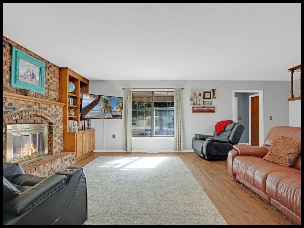 1411 Woodlawn Drive — photo 7