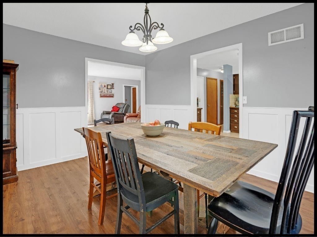 1411 Woodlawn Drive — photo 11