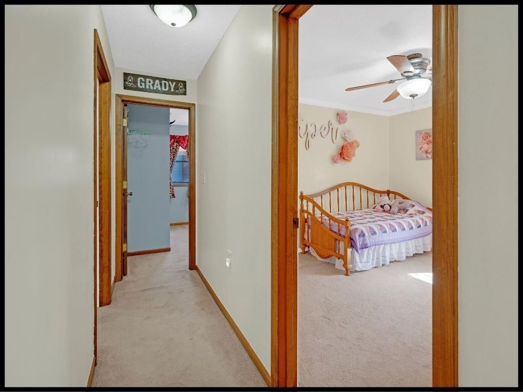 1411 Woodlawn Drive — photo 28