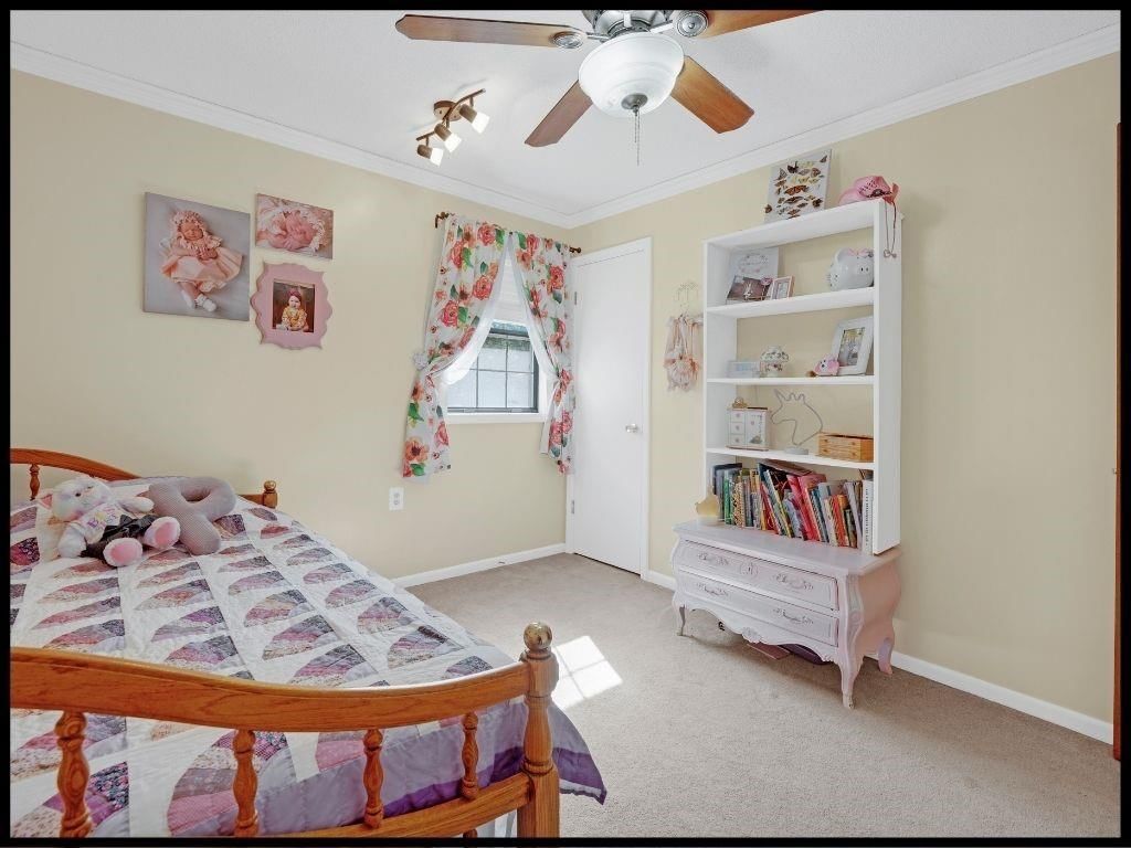1411 Woodlawn Drive — photo 31