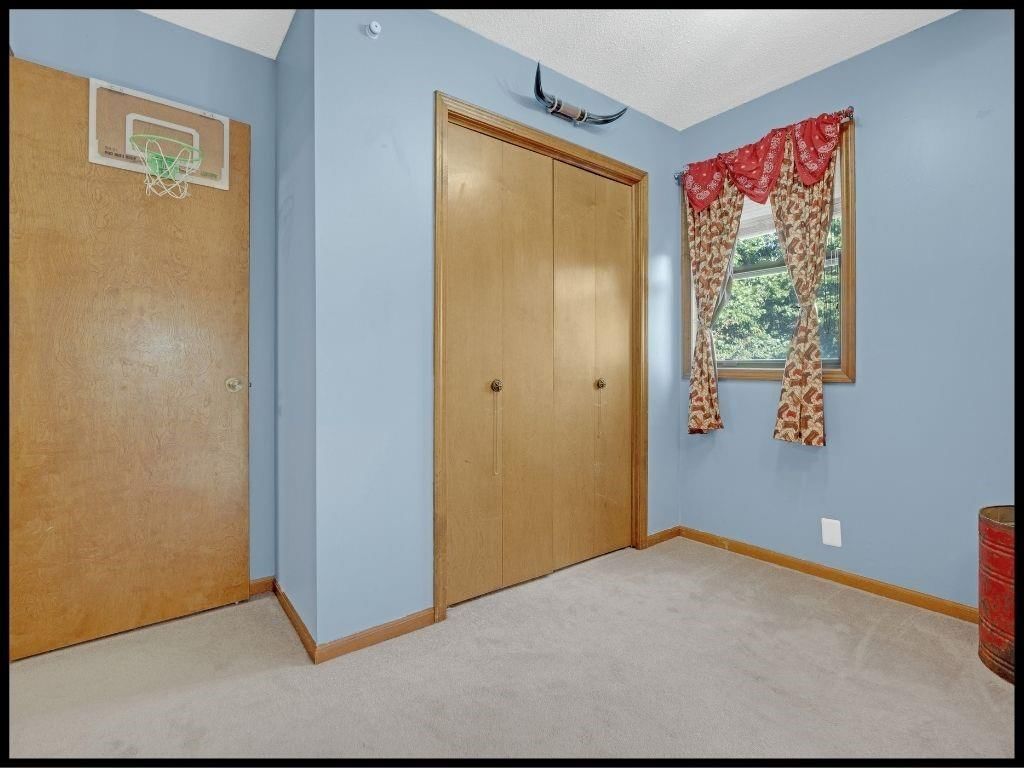 1411 Woodlawn Drive — photo 33