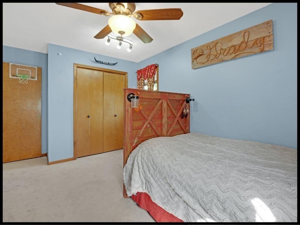 1411 Woodlawn Drive — photo 34
