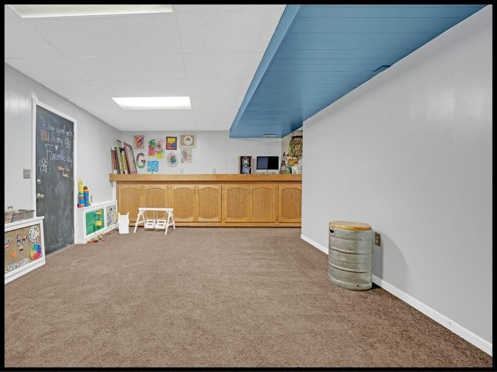 1411 Woodlawn Drive — photo 43
