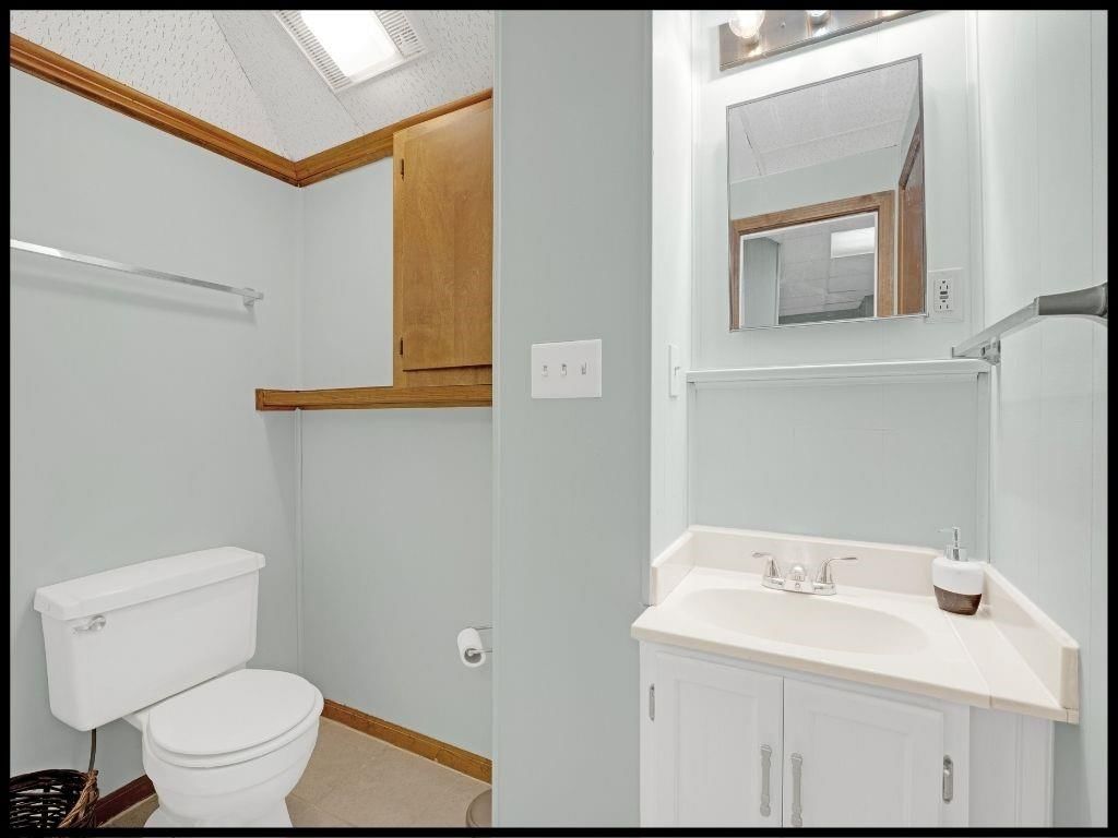 1411 Woodlawn Drive — photo 51