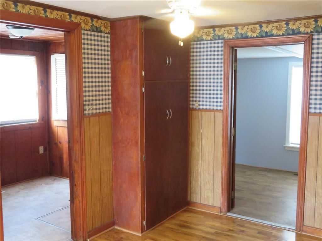 708 E Piankishaw Street — photo 5
