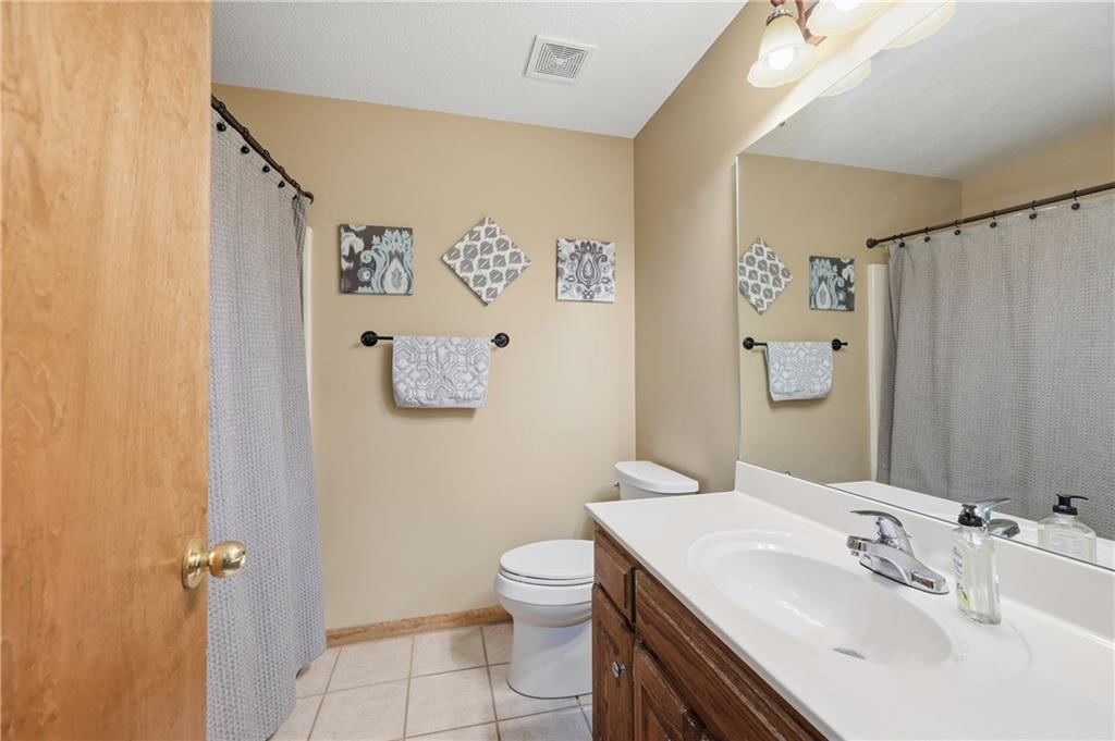 1810 NW Bradford Court — photo 15