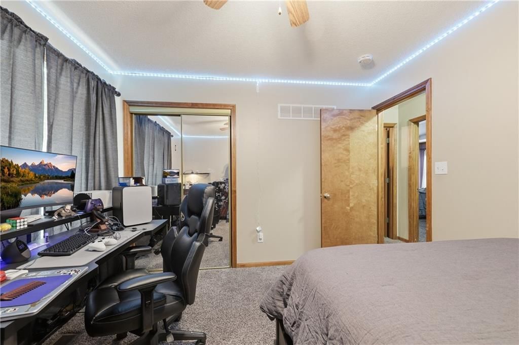 1810 NW Bradford Court — photo 21