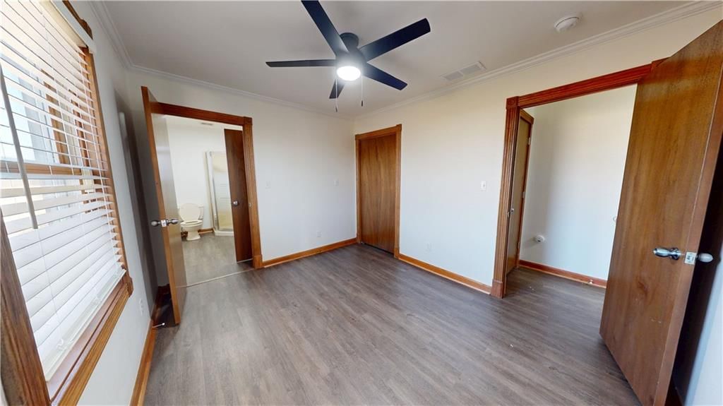 715 E Highland Avenue — photo 11
