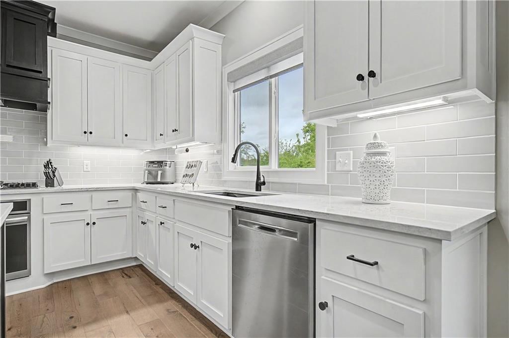 1422 SW Georgetown Drive — photo 17