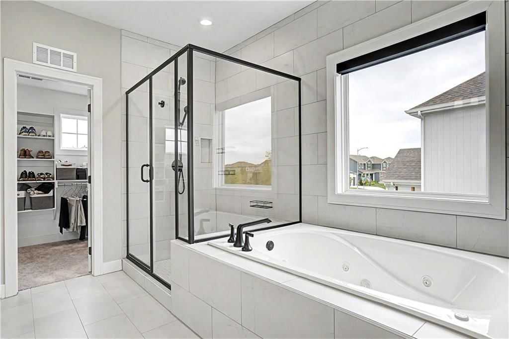 1422 SW Georgetown Drive — photo 31