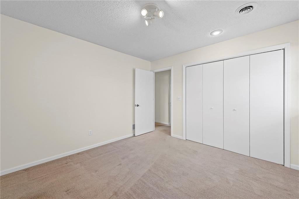 5903 NW 64th Terrace — photo 12