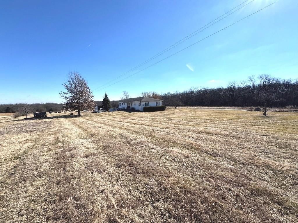 17629 Key Avenue — photo 27