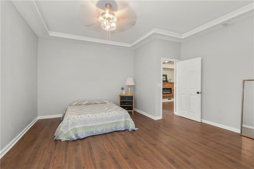 1211 Broad Street — photo 13