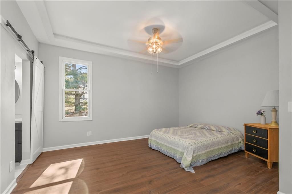 1211 Broad Street — photo 14