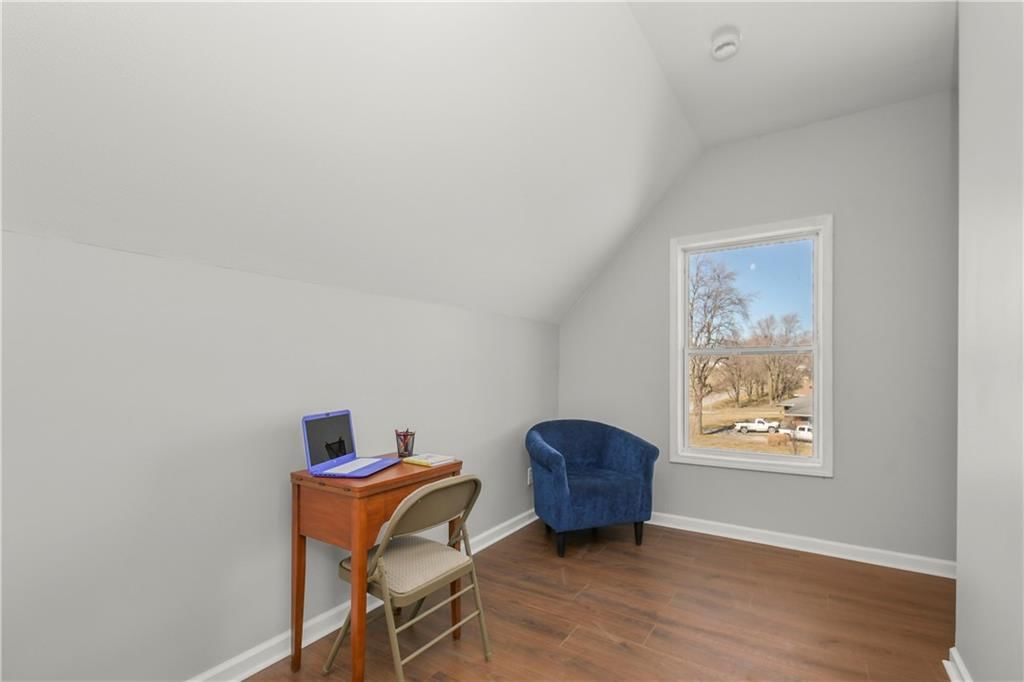1211 Broad Street — photo 17