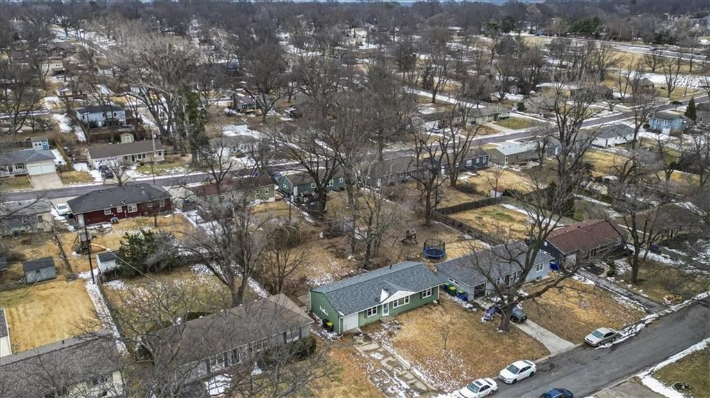 8513 Riggs Street — photo 4