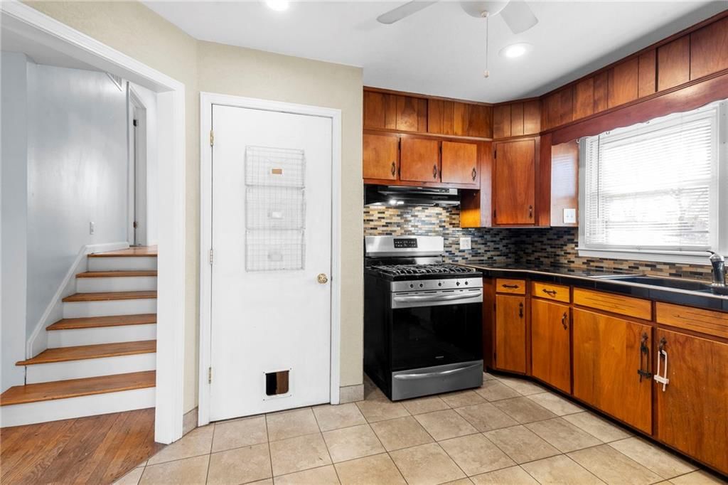 8608 Spring Valley Road — photo 12