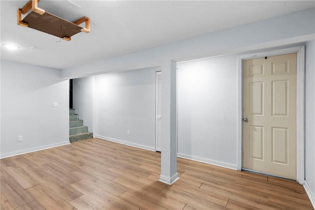 8608 Spring Valley Road — photo 24