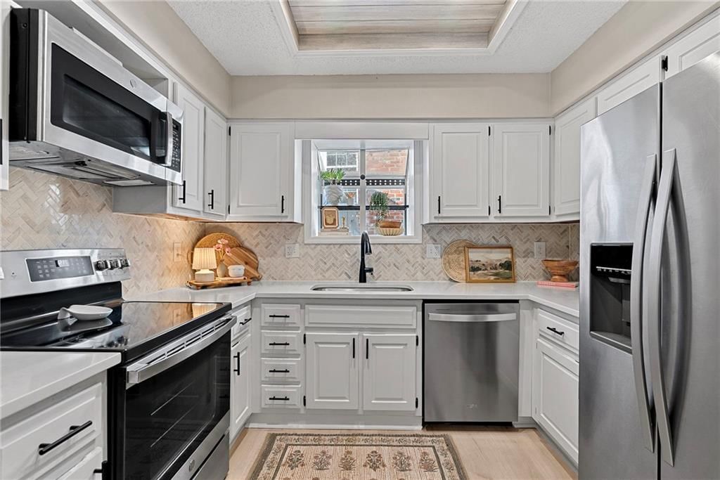 7248 Rene Street — photo 12