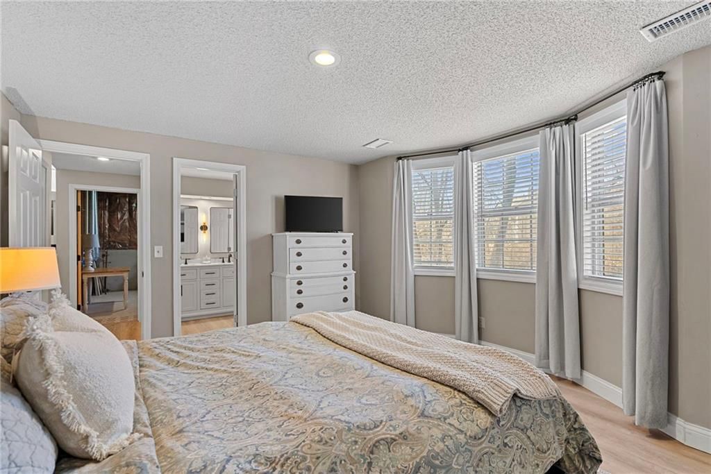 7248 Rene Street — photo 20