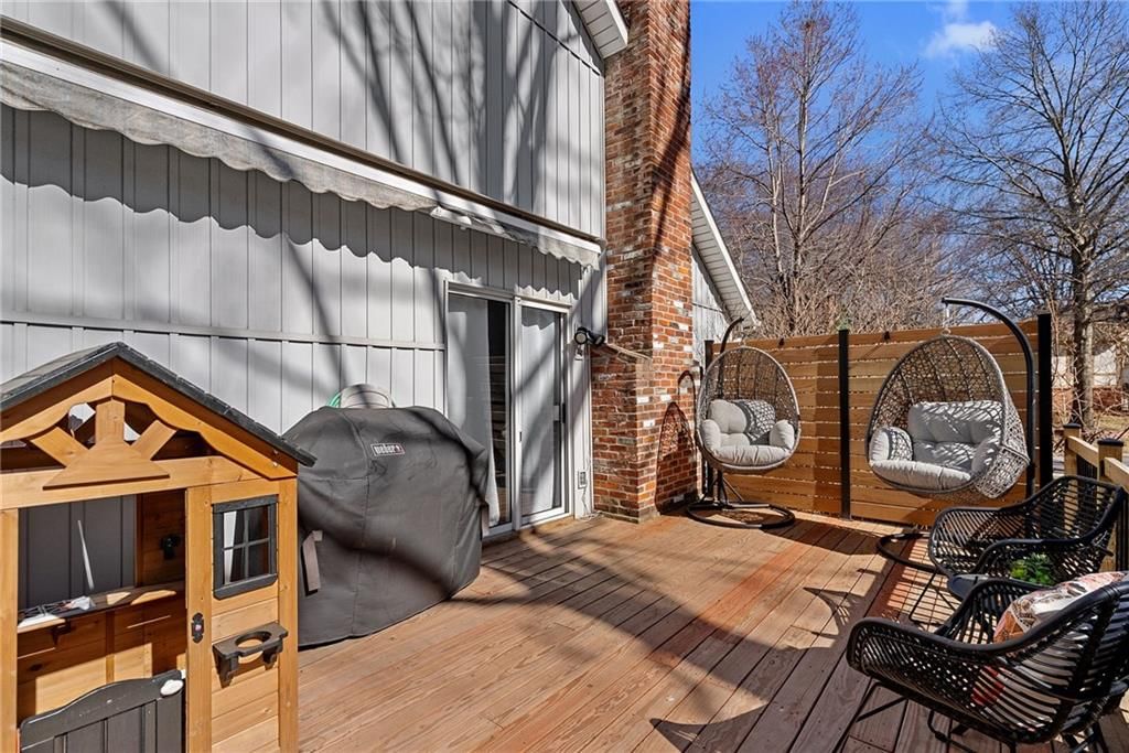 7248 Rene Street — photo 25