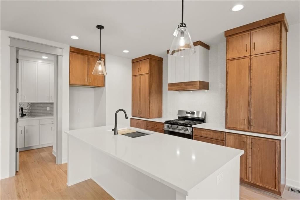 1408 Larkspur Place — photo 10