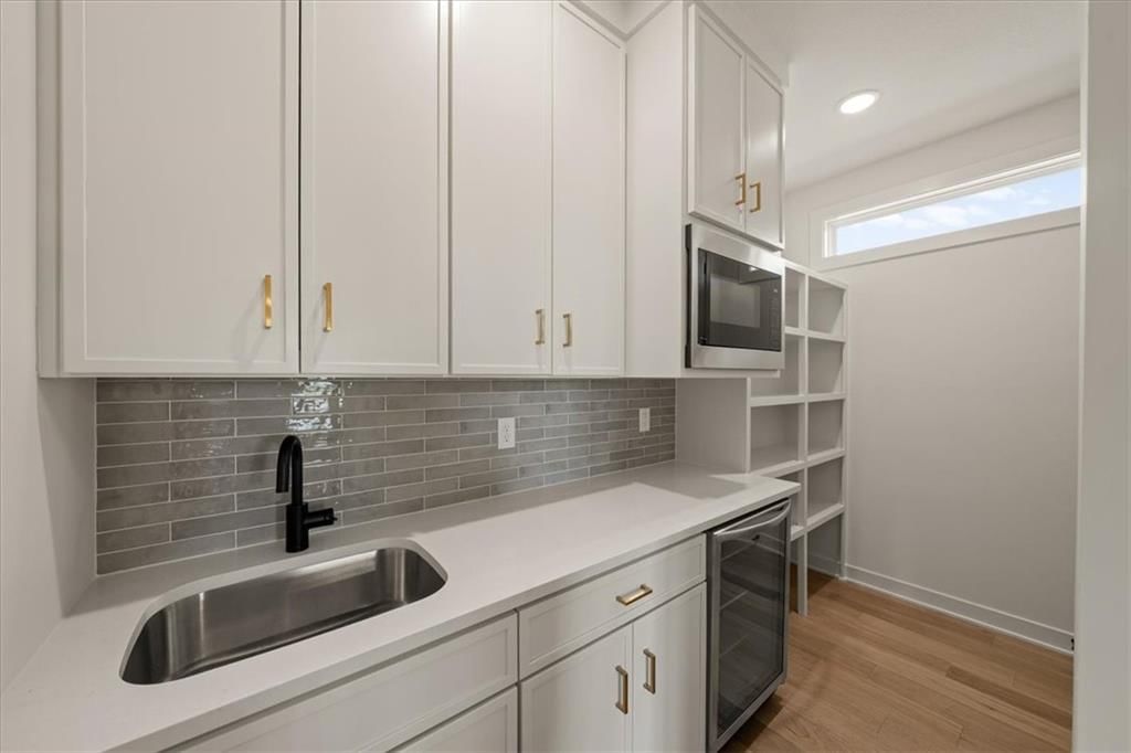 1408 Larkspur Place — photo 14