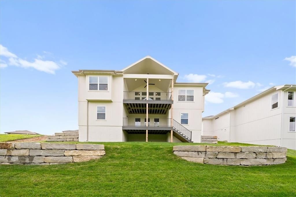 1408 Larkspur Place — photo 35