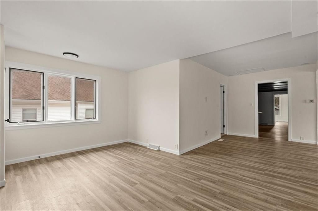 613 E Lexington Avenue — photo 3